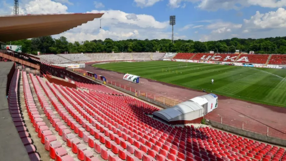 Колко домакинства остават на ЦСКА на стадион "Българска армия" в този му вид?