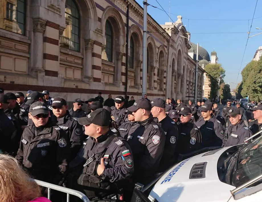 СДВР увери, че на протестиращите срещу Гешев е предложено да протестират не пред ВСС