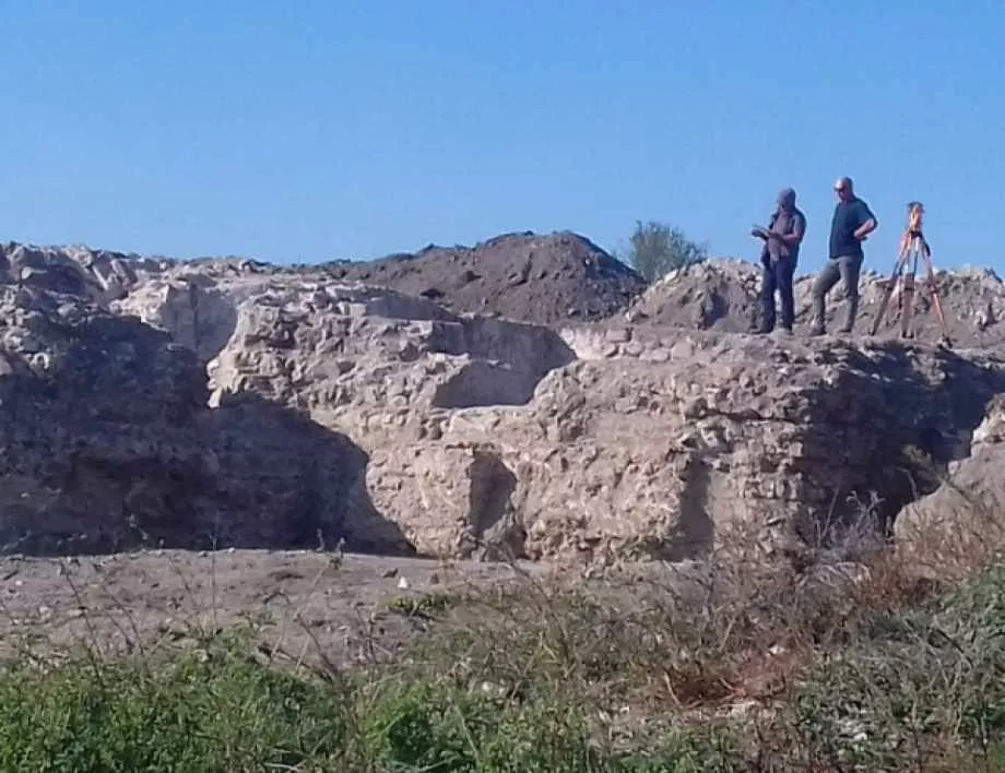 Закриват археологическия сезон в Деултум с интересни находки