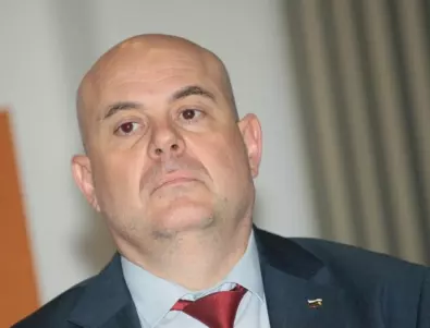 След искане на Гешев: ЦИК отне имунитета на кандидат-депутат заради купен вот