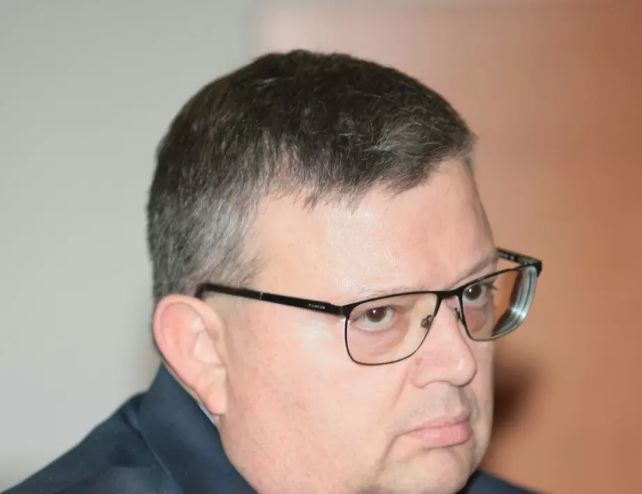 Цацаров: Като председател на КПКОНПИ съм действал в пълно съответствие със закона 