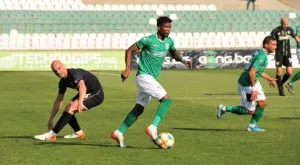 {{ otherArticle[0].article.title }}