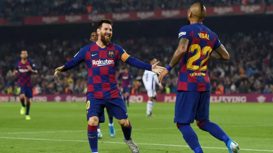 Потвърдено: Реваншът Барселона - Наполи в Шампионска лига остана без публика
