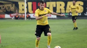 {{ otherArticle[0].article.title }}