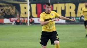 {{ otherArticle[0].article.title }}