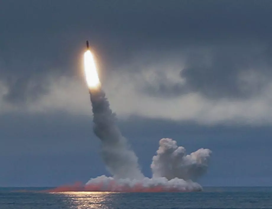 След данни за провал: Русия обяви успешен тест на ракета с ядрена глава (ВИДЕО)