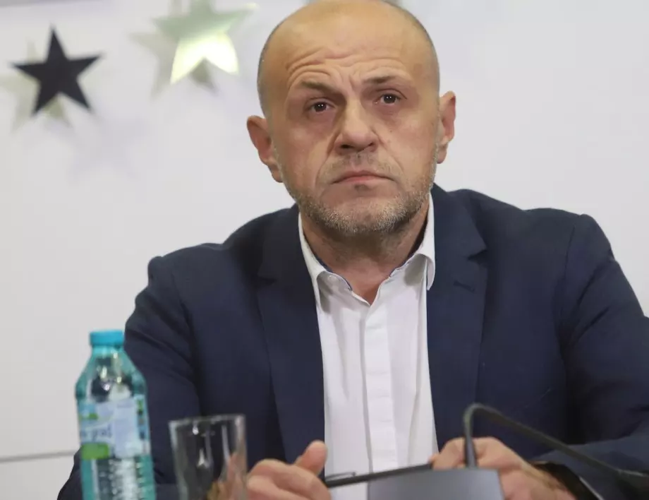 Томислав Дончев: Над 61 000 са останали без работа от началото на извънредното положение