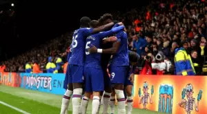 {{ otherArticle[0].article.title }}