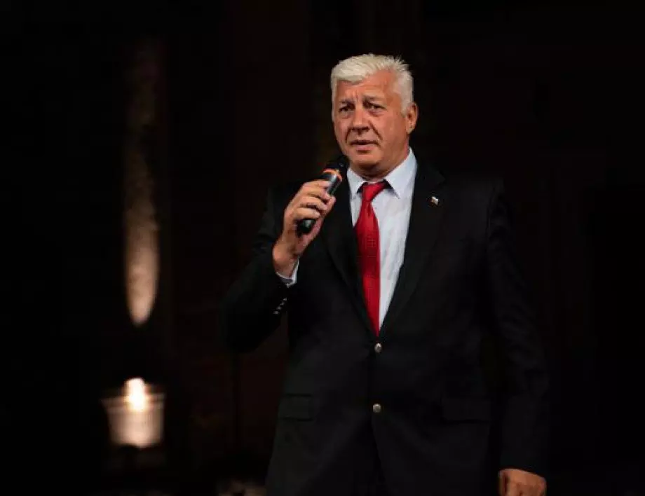 Двойно по-висока заплата ще получава кметът на Пловдив