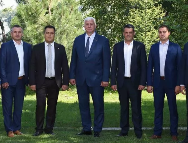 Неофициално: ГЕРБ печели изборите в шестте района на Пловдив