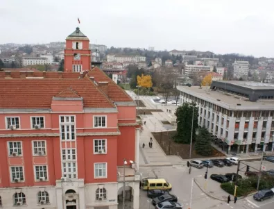 Кметът на Плевен готви оптимизация на общинската администрация