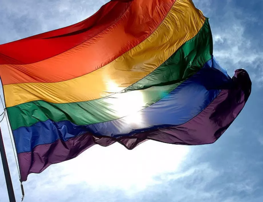 Европейският парламент обявява целия ЕС за свободна ЛГБТ зона