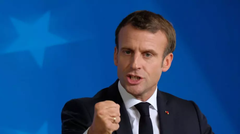 Макрон с нови мерки за надзор върху полицията 