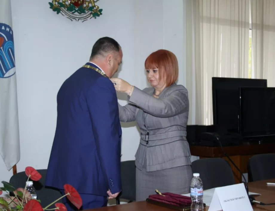 Новият кмет на Павел баня положи клетва (СНИМКИ) 