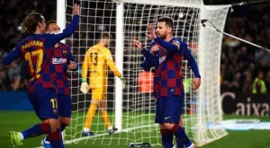 {{ otherArticle[0].article.title }}