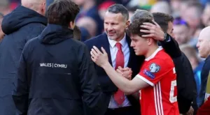 Легендата Гигс посочи кой от играчите на Юнайтед му напомня Роналдо