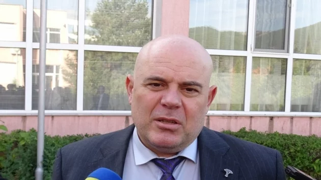 Иван Гешев смята, че има опити да бъде провалена процедурата за избора му