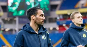 {{ otherArticle[0].article.title }}