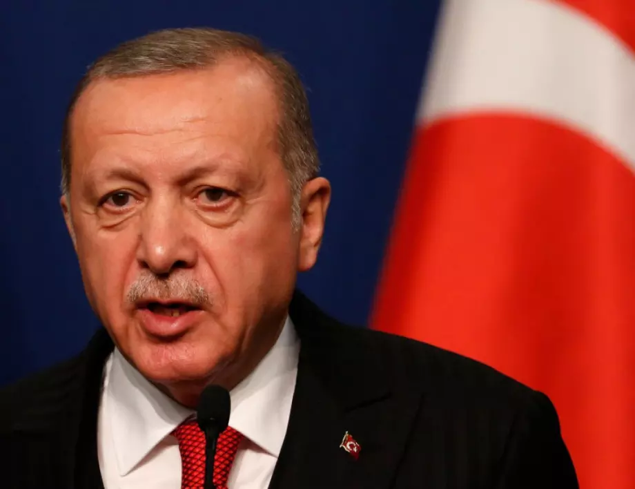 Ердоган разговаря и с Путин, и с Тръмп за Сирия
