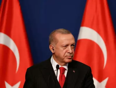 Ердоган: Помолих Путин Русия да остави на мира турските сили