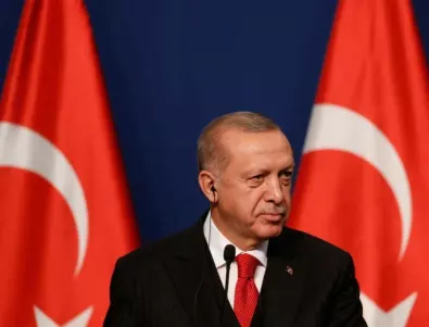 Ердоган плаши социалните медии със засилен контрол