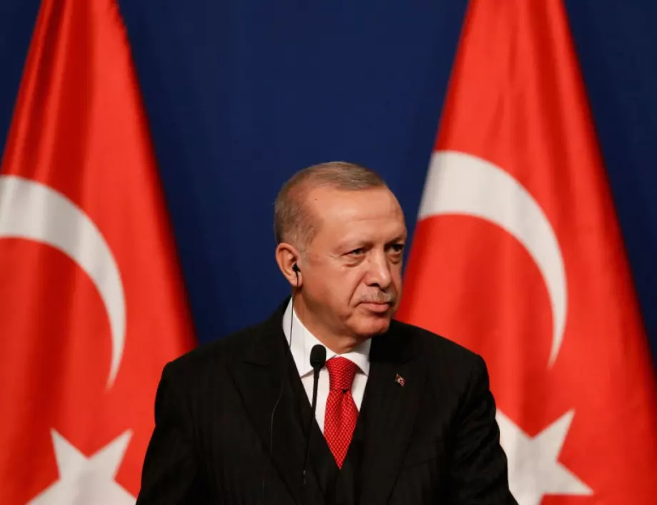 Как Ердоган прави заможните турци още по-богати?