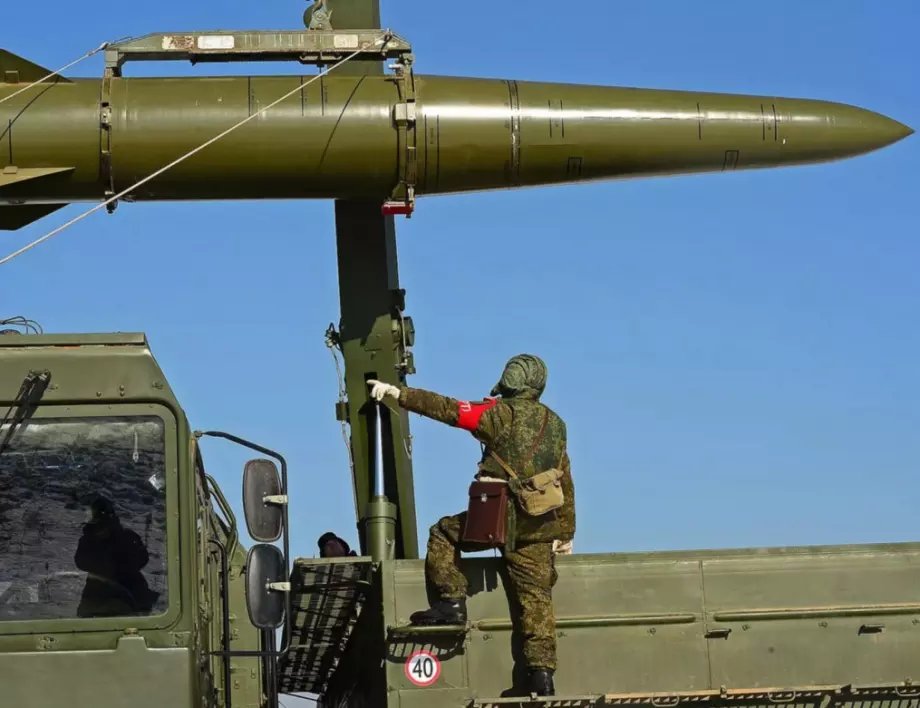 Поредният руски удар: Украинската ПВО "пропусна" десетки ракети, включително "Кинжал"