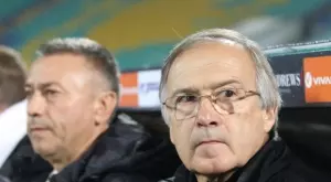 Дерменджиев все пак видя и положителни неща след поредната загуба на националите