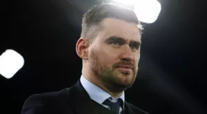 {{ otherArticle[0].article.title }}