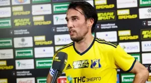 Ивелин Попов с гневно прощално писмо за Ростов: По-добре да умреш като мъж