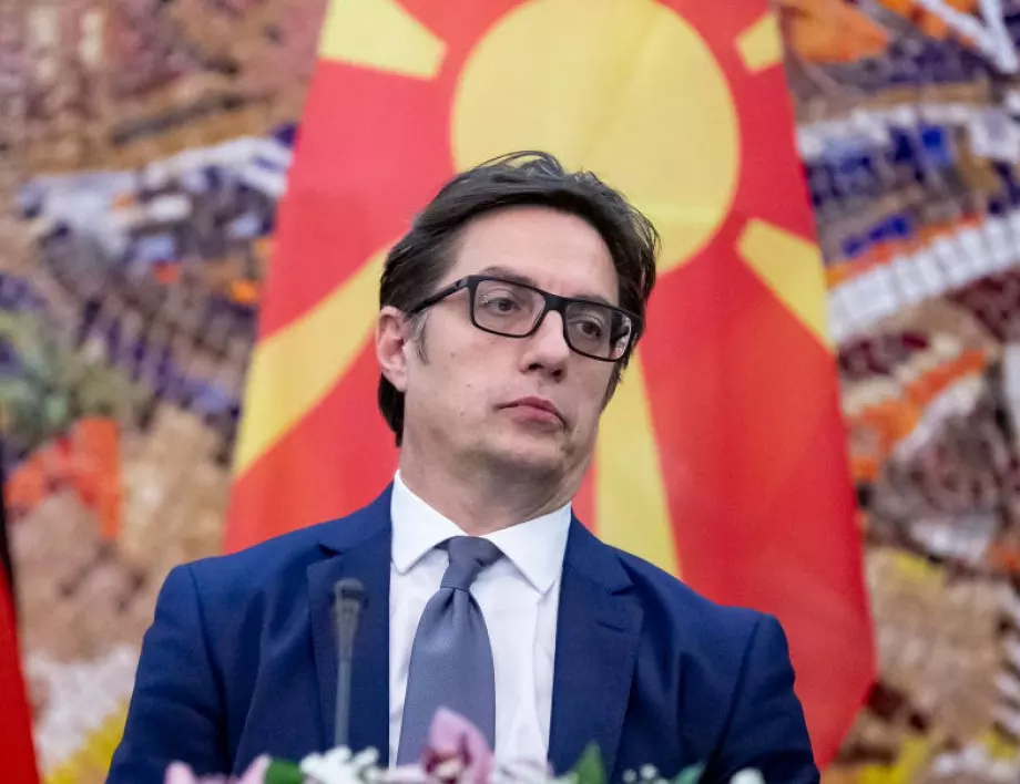 Македонският президент сравни Кирил Петков с Нелсън Мандела