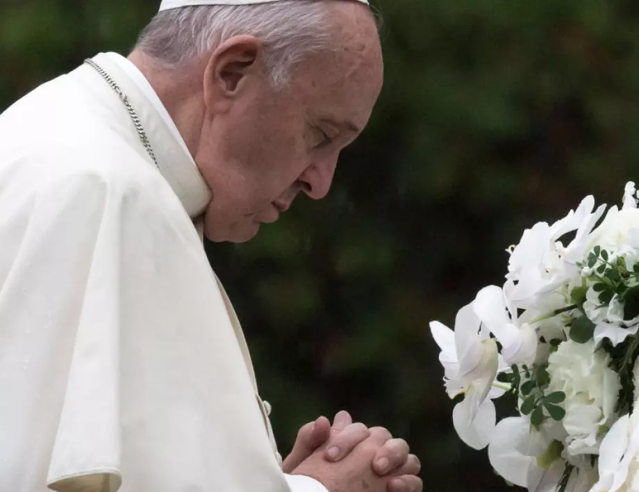 Папа Франциск: Украинците заслужават мир