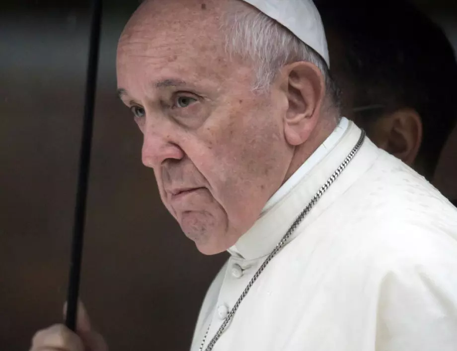Заради COVID-19: Папа Франциск анулира традиционна предколедна церемония