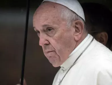 Папата изрази съболезнования за загиналите в катастрофата в България 