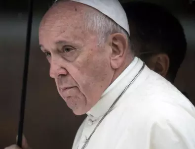 Папа Франциск: Все по-тревожни сценарии за Украйна застрашават мира 