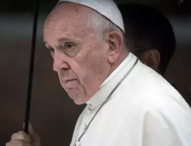 Папата представи нова конституция за Ватикана