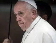 На фона на ескалация: Папата поиска Европа да прояви солидарност с мигрантите