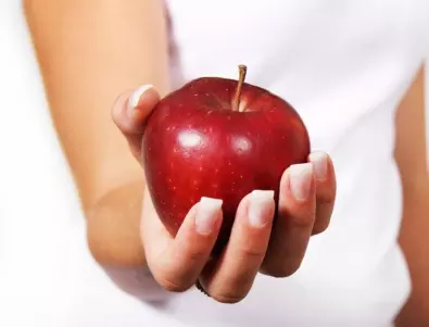 Защо ябълките капят и как да се справим с проблема