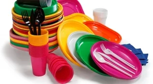 Словакия забрани пластмасовите чинии и прибори