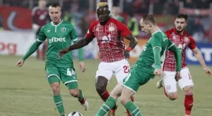 {{ otherArticle[0].article.title }}