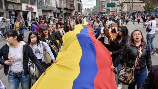 Масовите протести срещу властта в Колумбия не спират, САЩ са притеснени