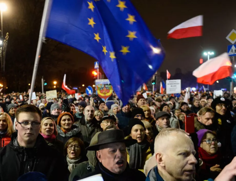 Насрочиха проевропейски митинг в Полша 