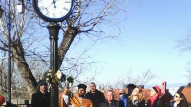 Един часовник отброява замразени обещания в Пловдив