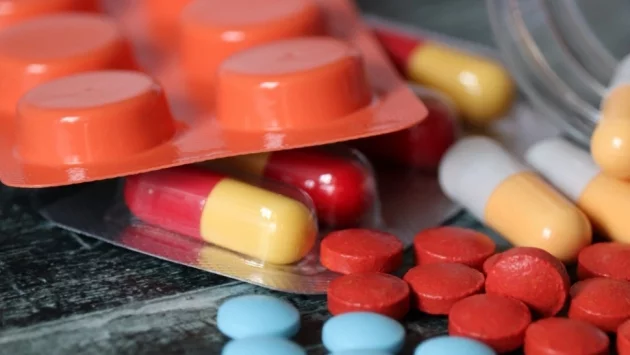 Във Варна проверяват за спекула с цени на лекарства и стоки заради коронавируса