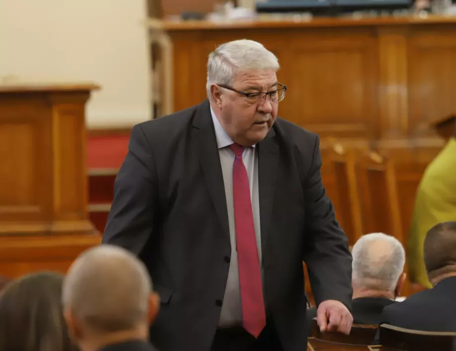 "Политически зоопарк": БСП призова ГЕРБ да не обижда премиера Бойко Борисов