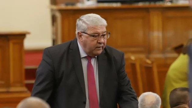 От ГЕРБ обявиха Радев за най-големия провал на БСП и съзряха опит за метеж срещу правителството