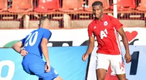 {{ otherArticle[0].article.title }}