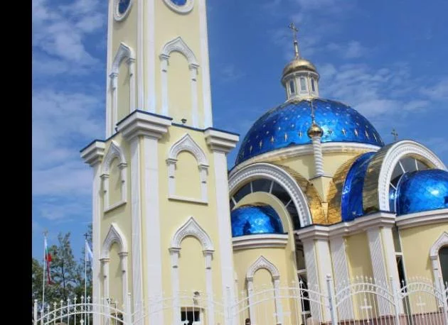 Навръх Никулден: Най-новият храм в Пловдив отбеляза своя празник