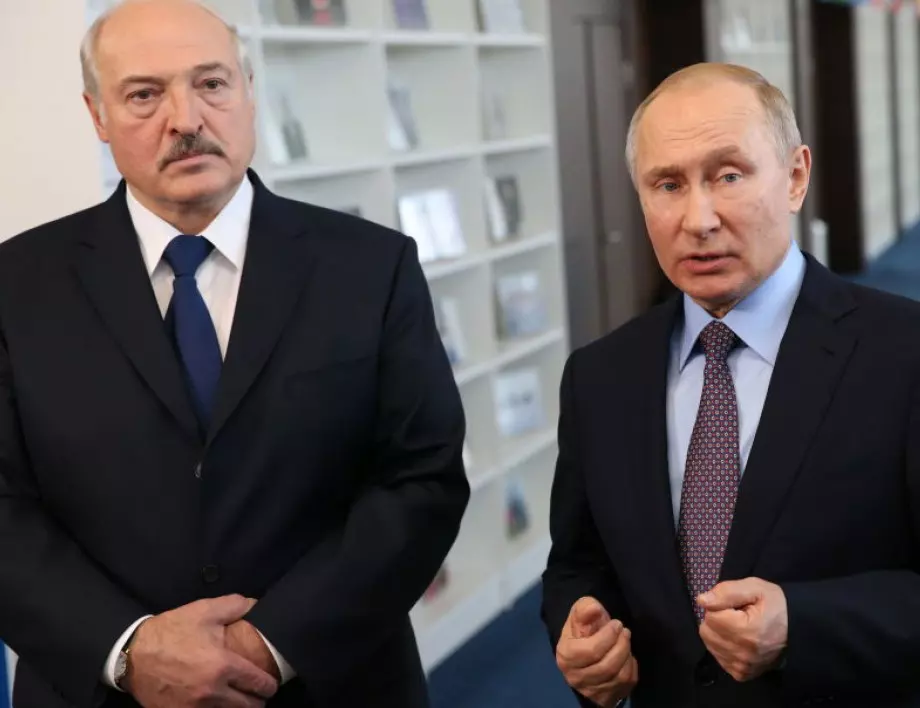 Беларус и Русия с обща отбрана, платежни и данъчни системи
