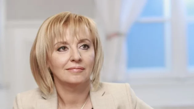 Манолова: Ще има вълна от протести до падането на Борисов